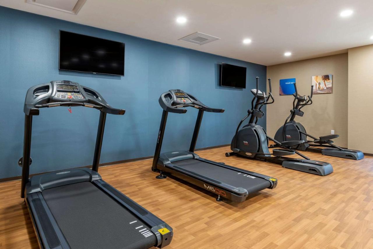 Comfort Suites Camp Hill-Harrisburg West Bagian luar foto