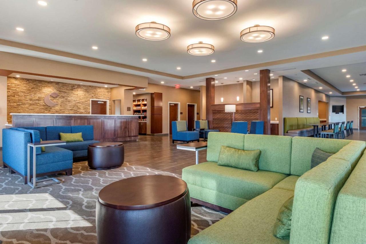 Comfort Suites Camp Hill-Harrisburg West Bagian luar foto